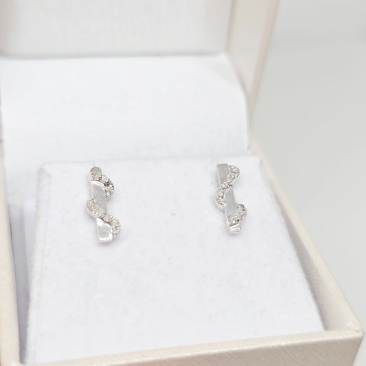 עגילי זהב לבן 0.10 קראט