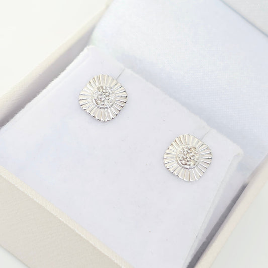 עגילי זהב לבן 0.12 קראט